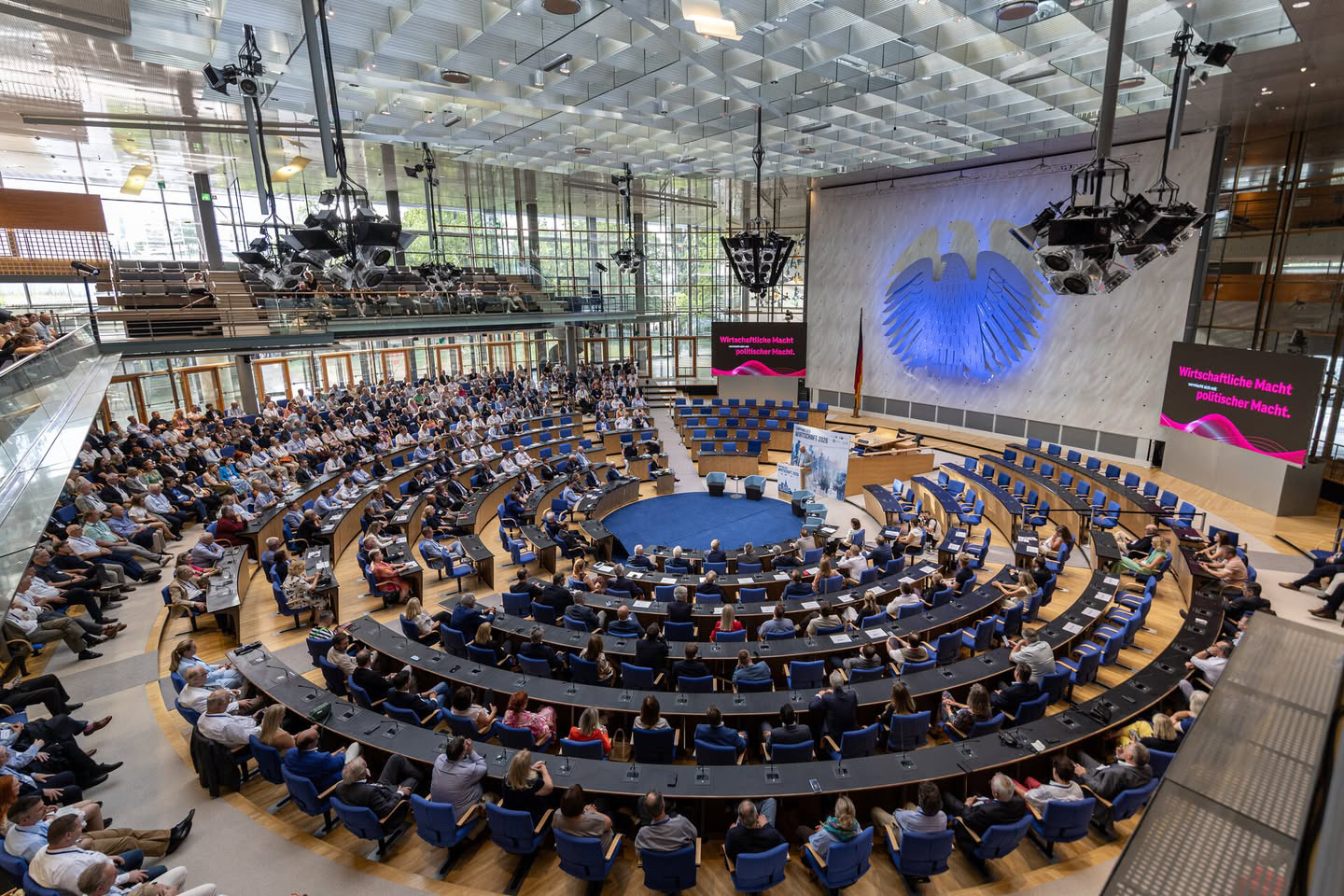 Empfang der Wirtschaft · Plenarsaal Bonn