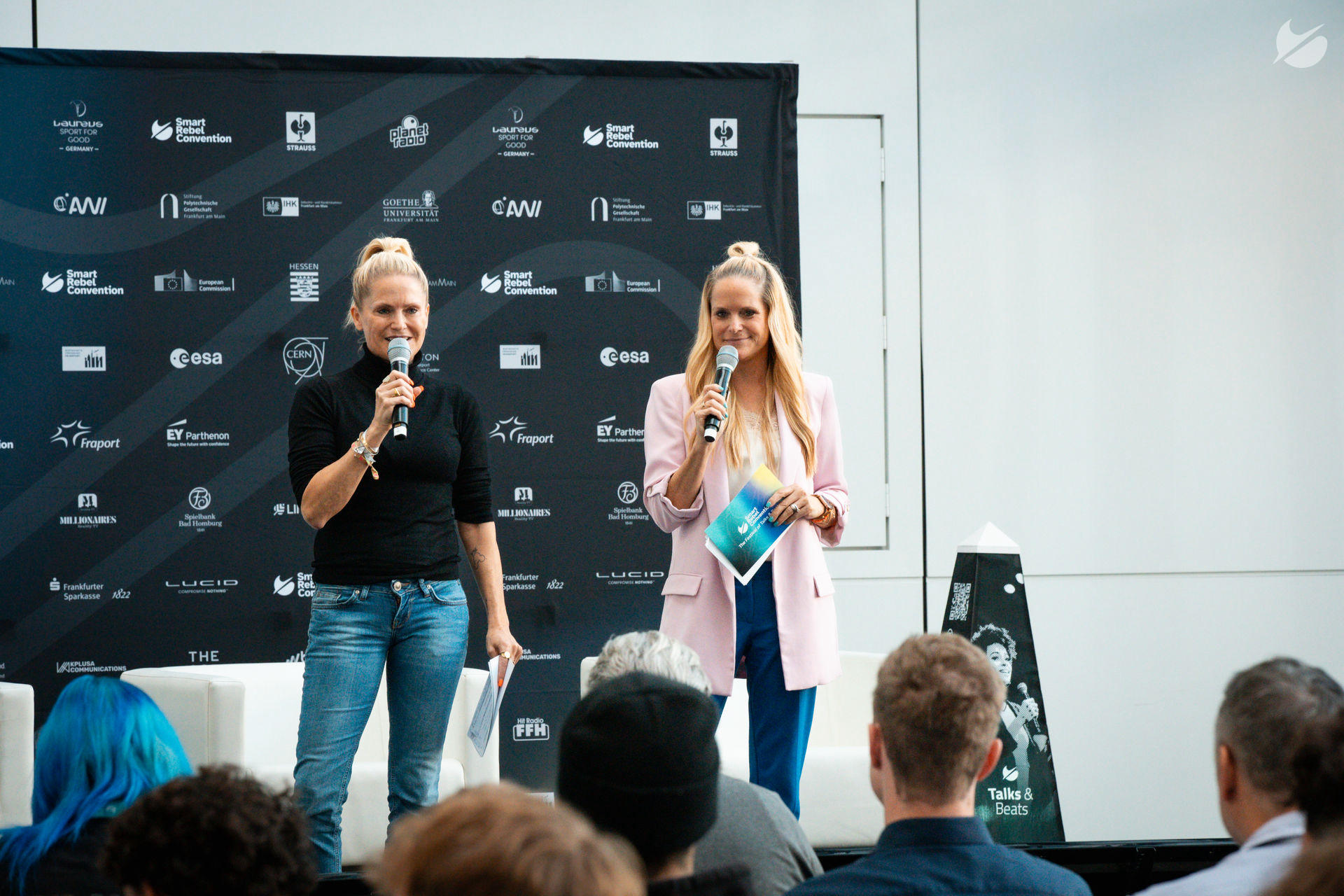 Smart Rebel Convention · Stage